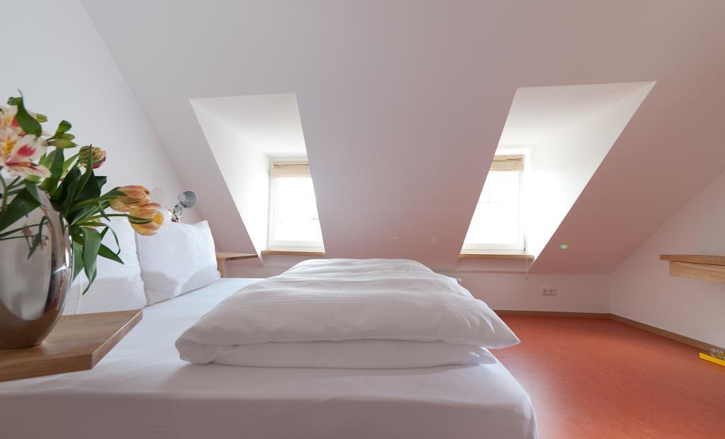 Hotel Engel - Lindauer Bier Und Weinstube Lindau  Phòng bức ảnh
